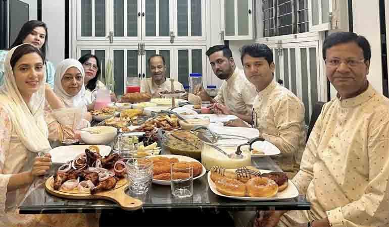 প্রতিবছর রোজায় কেন ইফতার করেন মিম?