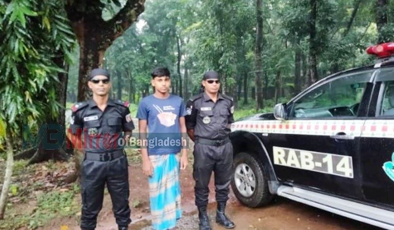 চাকরির খোঁজে গিয়ে ভাগনীকে ধর্ষণ, মামা গ্রেপ্তার