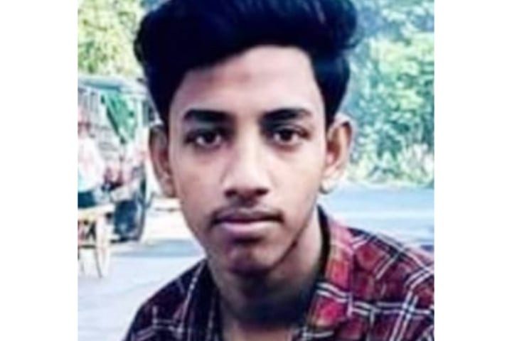 দুই মোটরসাইকেলের সংঘর্ষে স্কুলছাত্র নিহত