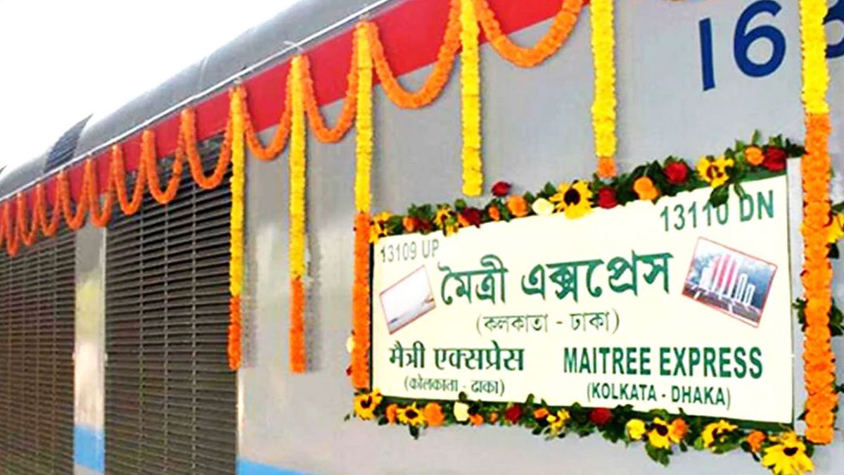 আন্তঃদেশীয় ট্রেনের ভাড়া বাড়ল, কার্যকর শনিবার থেকে