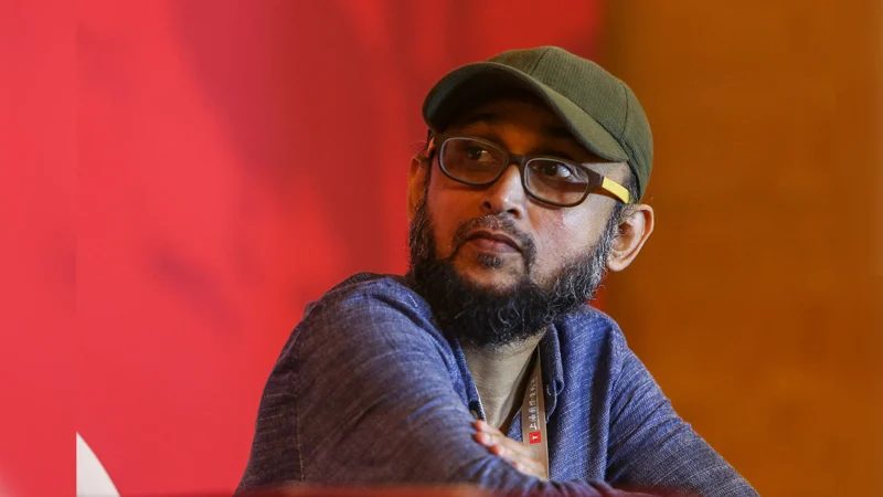 ফারুকীর ব্রেইন স্ট্রোক, দোয়া চাইলেন তিশা