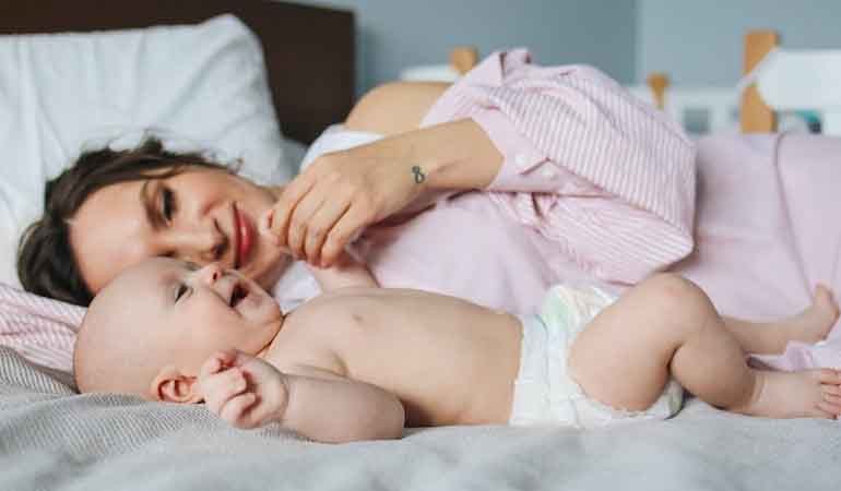 সন্তান জন্ম দিলেই মিলবে কাঁড়ি কাঁড়ি অর্থ