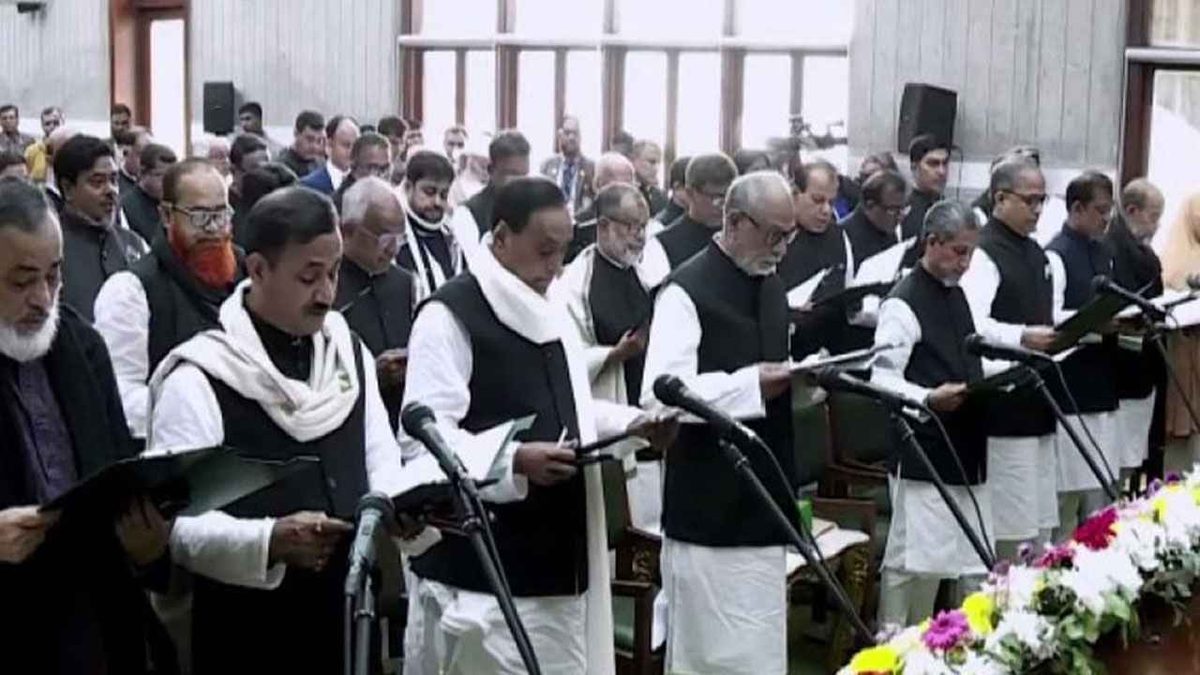 স্বতন্ত্র এমপিদের সঙ্গে প্রধানমন্ত্রীর বৈঠক সন্ধ্যায়