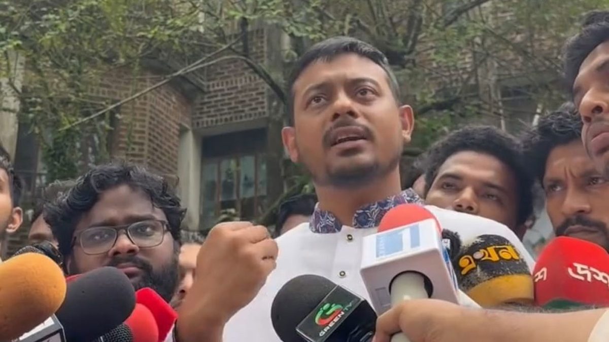আজকে থেকে আর কোনো কথা বলব না, চুপ থাকব: নাসীরুদ্দীন