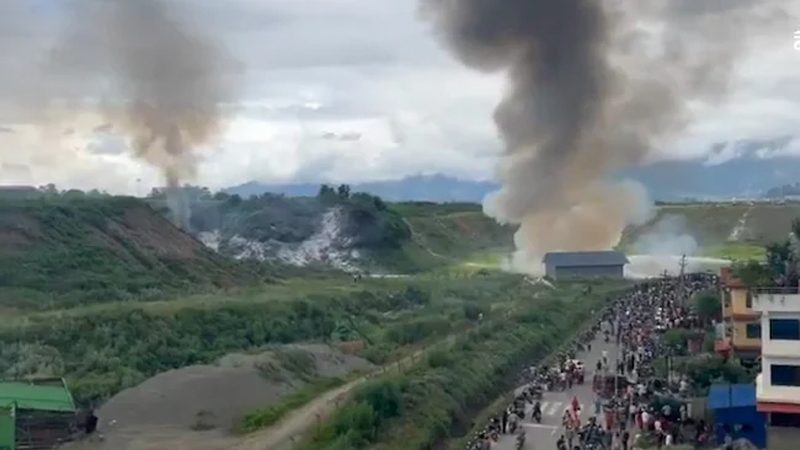 নেপালে ১৯ আরোহীসহ বিমান বিধ্বস্ত