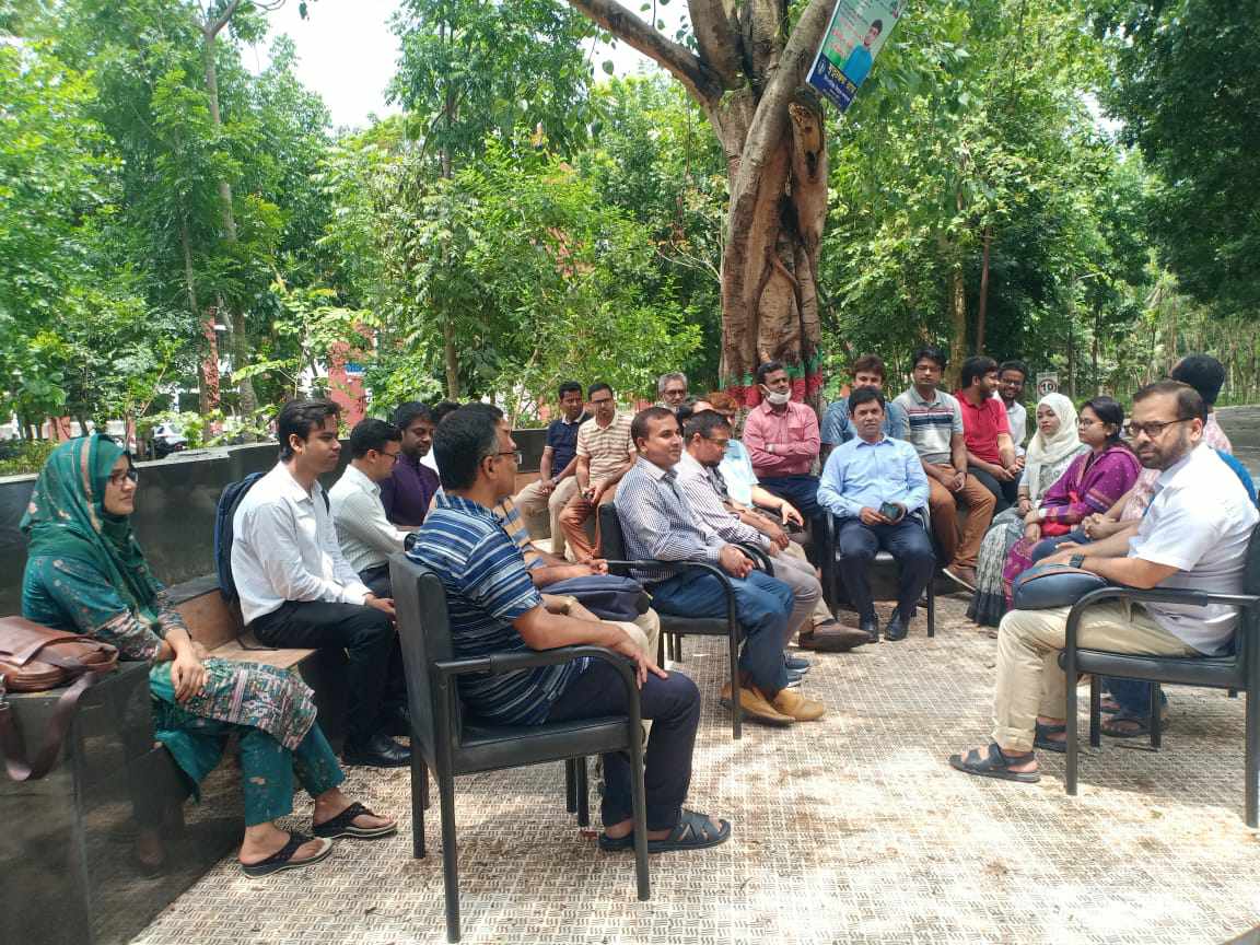 বেরোবি শিক্ষক সমিতির দুই ঘন্টা কর্মবিরতি পালন