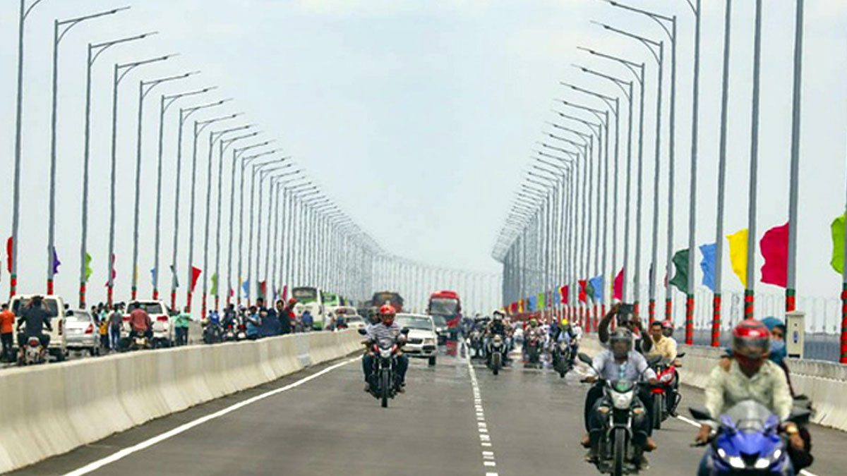 পদ্মা সেতু দিয়ে চলবে মোটরসাইকেল