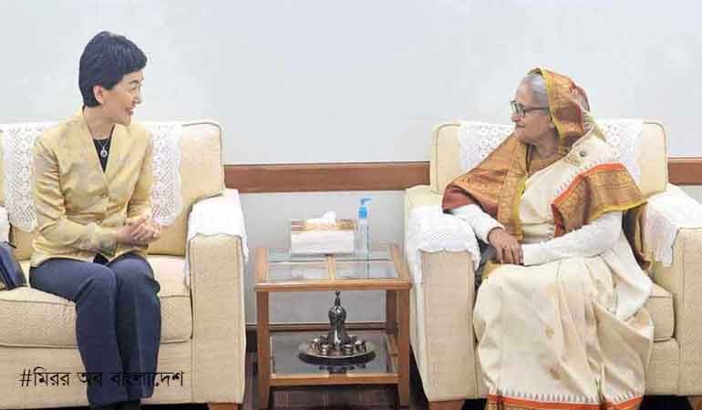 প্রধানমন্ত্রীর সঙ্গে চীনের প্রতিনিধি দলের সৌজন্য সাক্ষাৎ