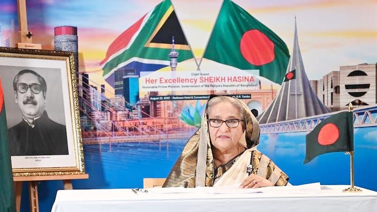 দেশকে ট্রিলিয়ন ডলারের অর্থনীতিতে উন্নীত করতে চাই : প্রধানমন্ত্রী