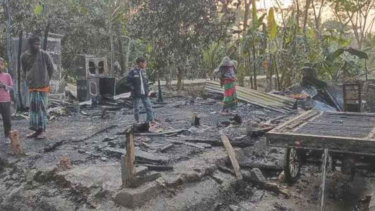 জামাইয়ের দেওয়া আগুনে শ্বশুরবাড়ি পুড়ে ভস্মীভূত