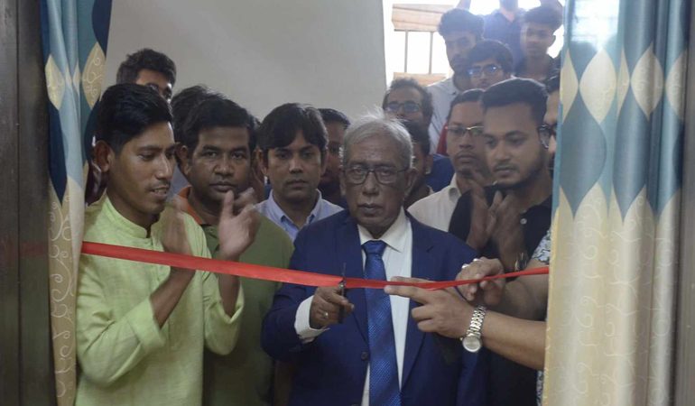 বেরোবিতে রিডিং রুম উদ্বোধন