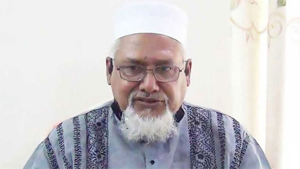 এক মাসেও উদ্ধার হয়নি ধর্মমন্ত্রীর চুরি হওয়া আইফোন