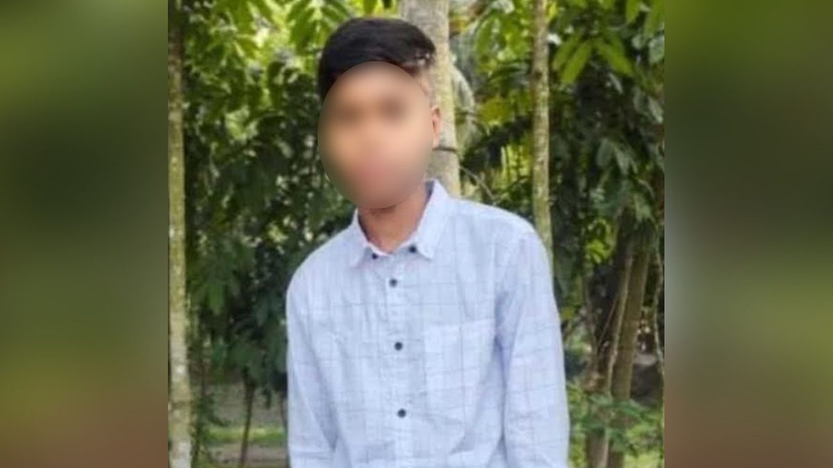 সন্ত্রাসবিরোধী মামলায় ১৪ বছরের স্কুলছাত্র কারাগারে