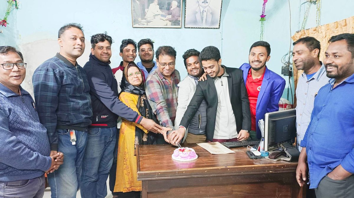 সাংবাদিক আবুল কালাম আজাদের জন্মদিন পালন করেছেন সাতক্ষীরা সাংবাদিক পরিষদ