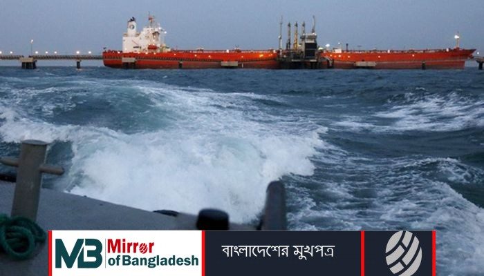 যুক্তরাষ্ট্রকে বুড়ো আঙুল দেখিয়ে ভেনিজুয়েলার তেল নিচ্ছে চীন