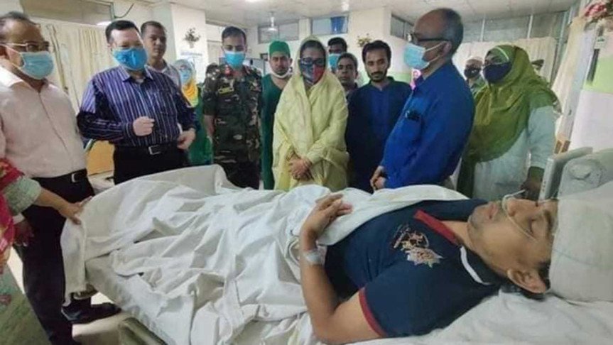ছাত্রলীগের সাবেক সভাপতি শোভন সড়ক দুর্ঘটনায় আহত