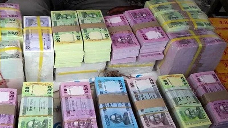 সাড়ে ২২ হাজার কোটি টাকা ছাপিয়ে ৬ ব্যাংককে দিল কেন্দ্রীয় ব্যাংক