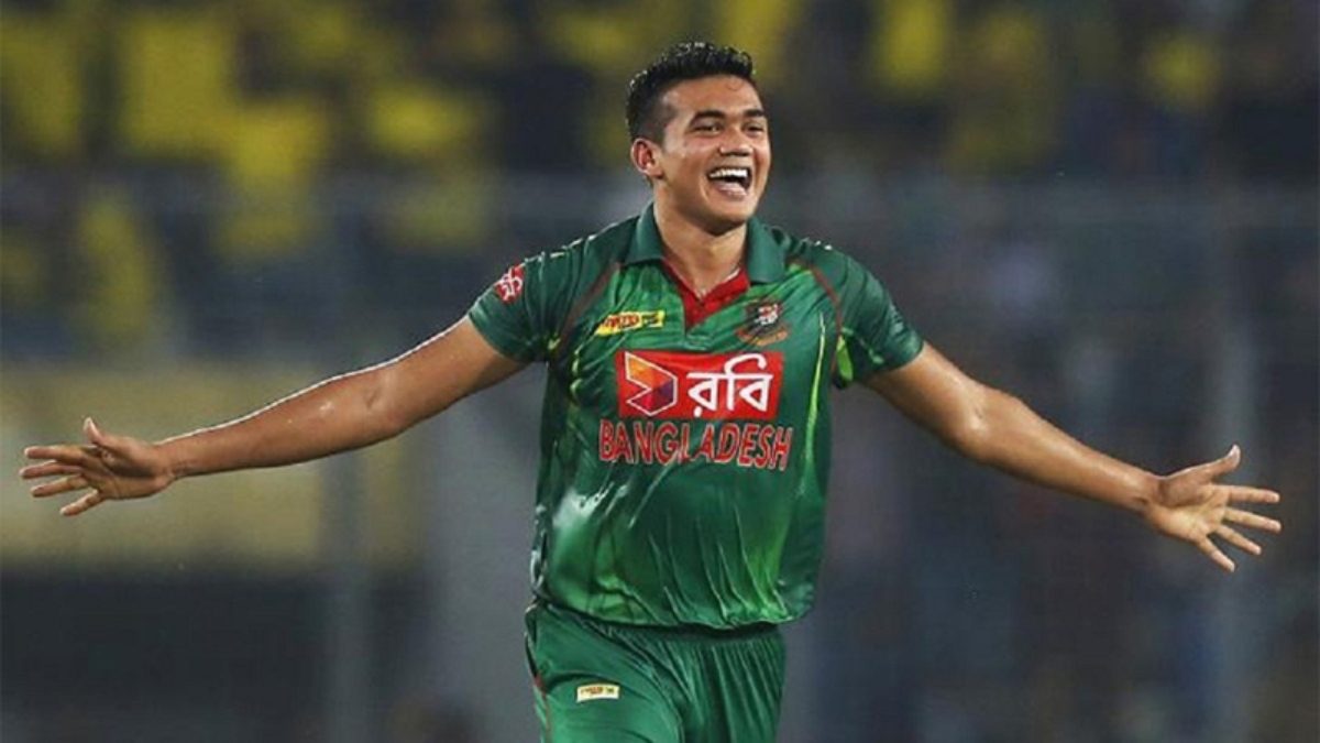 শুরুতেই তাসকিনের জোড়া আঘাত