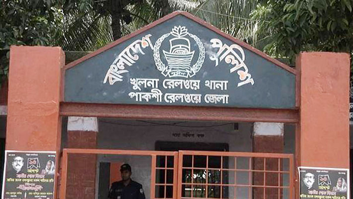 খুলনায় ফল ব্যবসায়ীর মরদেহ উদ্ধার