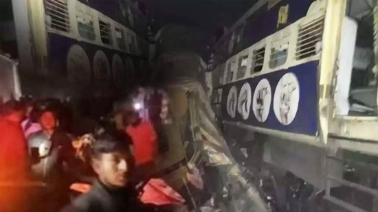ভারতে ভয়াবহ ট্রেন দুর্ঘটনা,১২যাত্রীর প্রাণহানি