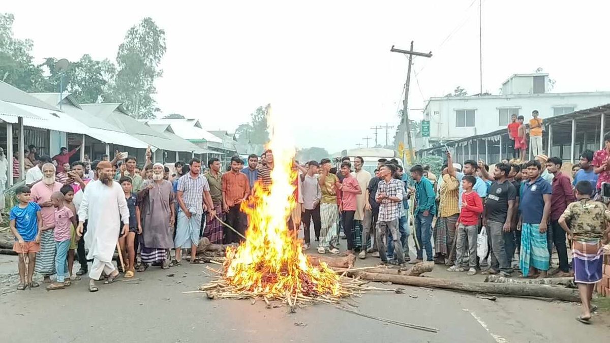 উপজেলা চেয়ারম্যান কারাগারে :মহাসড়কে আগুন জ্বালিয়ে সমর্থকদের বিক্ষোভ