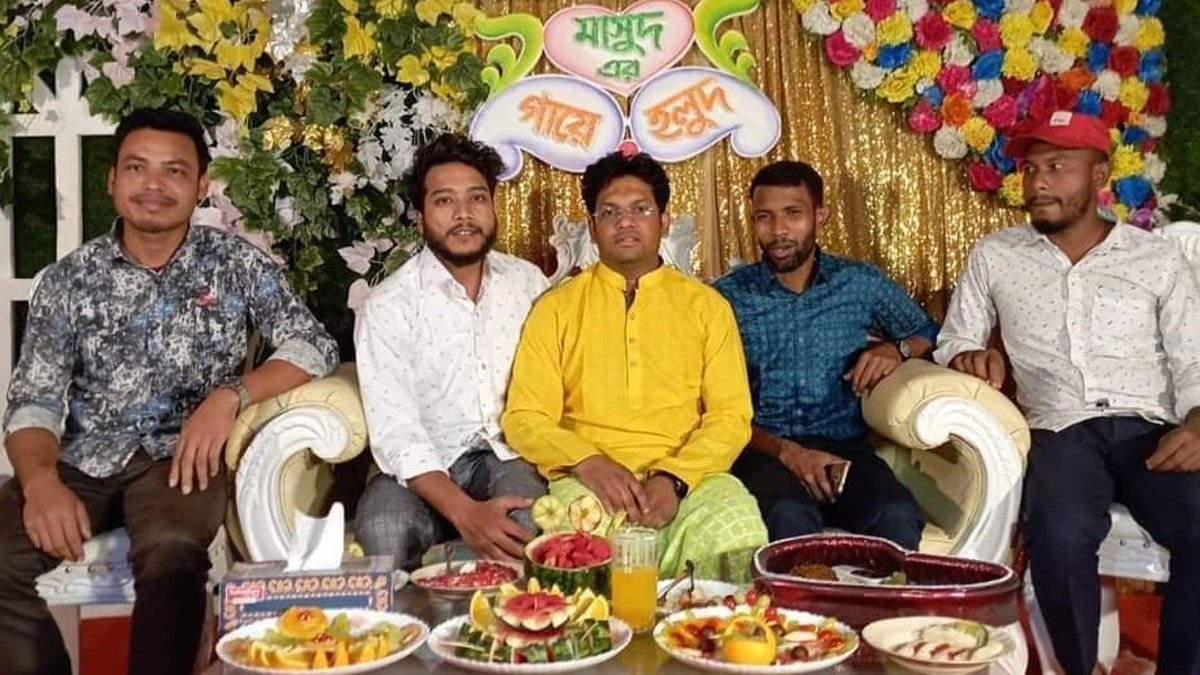 পদে থেকেই বিয়ে করলেন ছাত্রলীগ নেতা