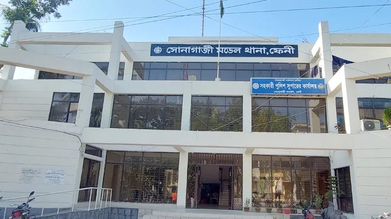 সম্পত্তি লিখে না দেয়ায় বৃদ্ধ পিতা-মাতাকে পেটালেন ছেলে