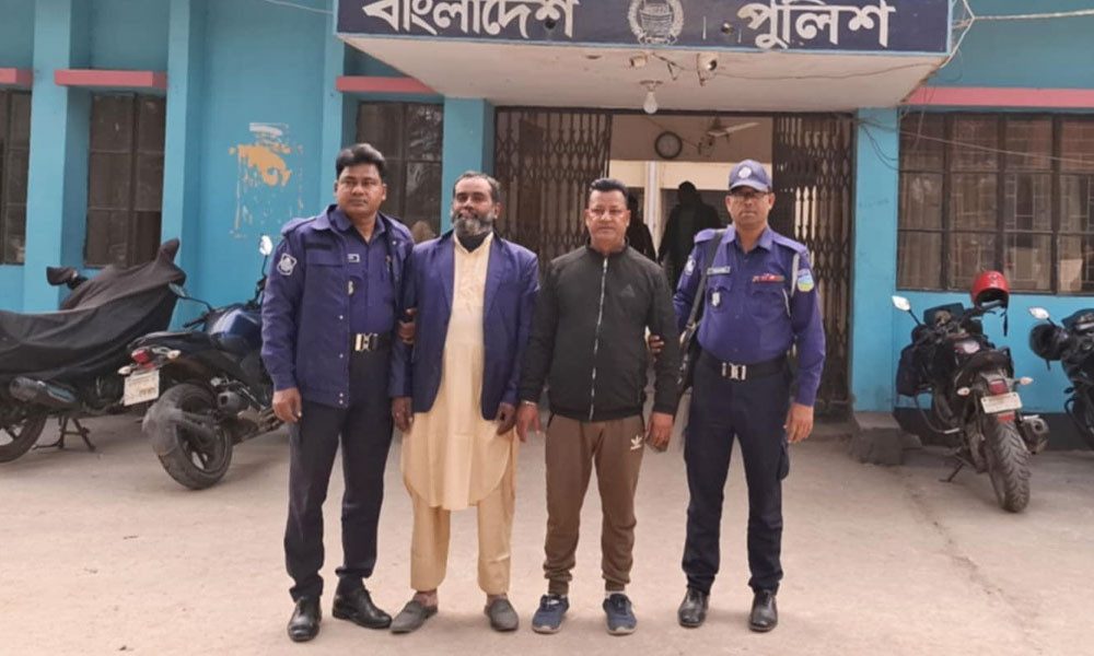 পতিতা পল্লী থেকে দুই আ. লীগ নেতা গ্রেপ্তার
