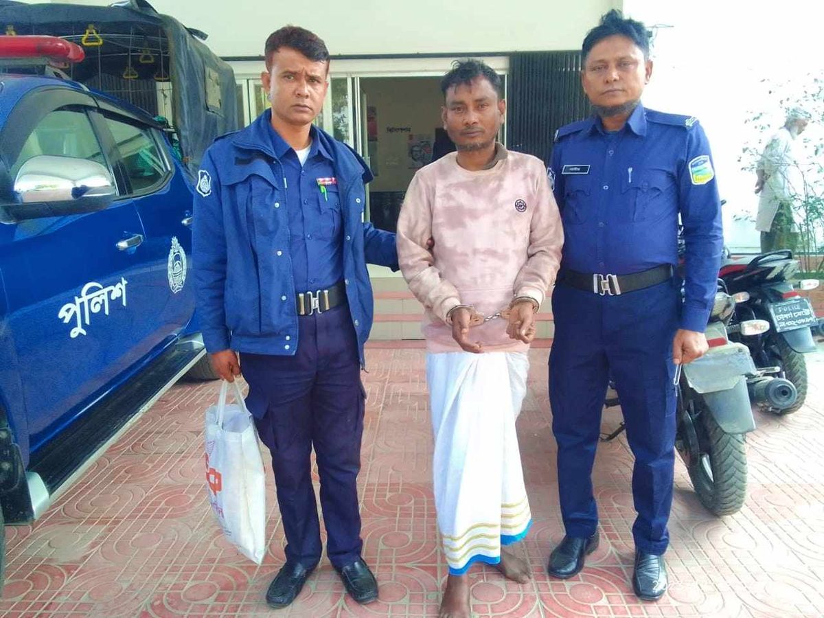 জামালপুরে গৃহবধূর ঝুলন্ত মরদেহ উদ্ধার,স্বামী গ্রেপ্তার
