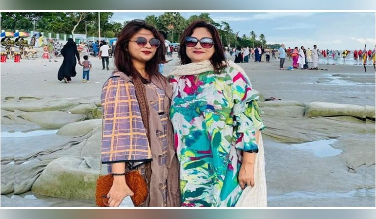 বেইলি রোডের আগুনে ভিকারুননিসার শিক্ষিকা ও তার মেয়ের মৃত্যু