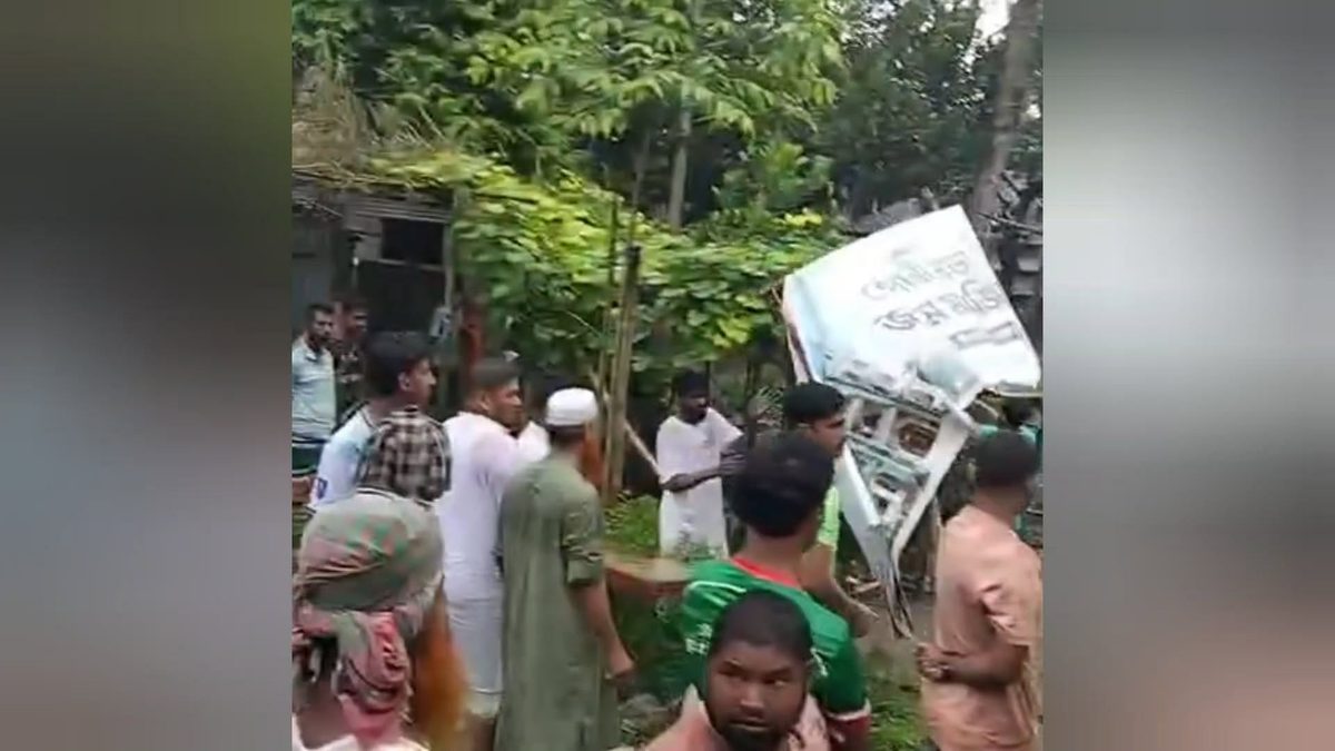 মেলান্দহে মসজিদ নির্মাণকে কেন্দ্র করে ভাঙচুর-সংঘর্ষ