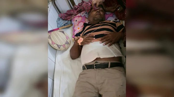 কুষ্টিয়ায় ক্লাস শেষে বাড়ি ফেরার পথে শিক্ষককে মারধর